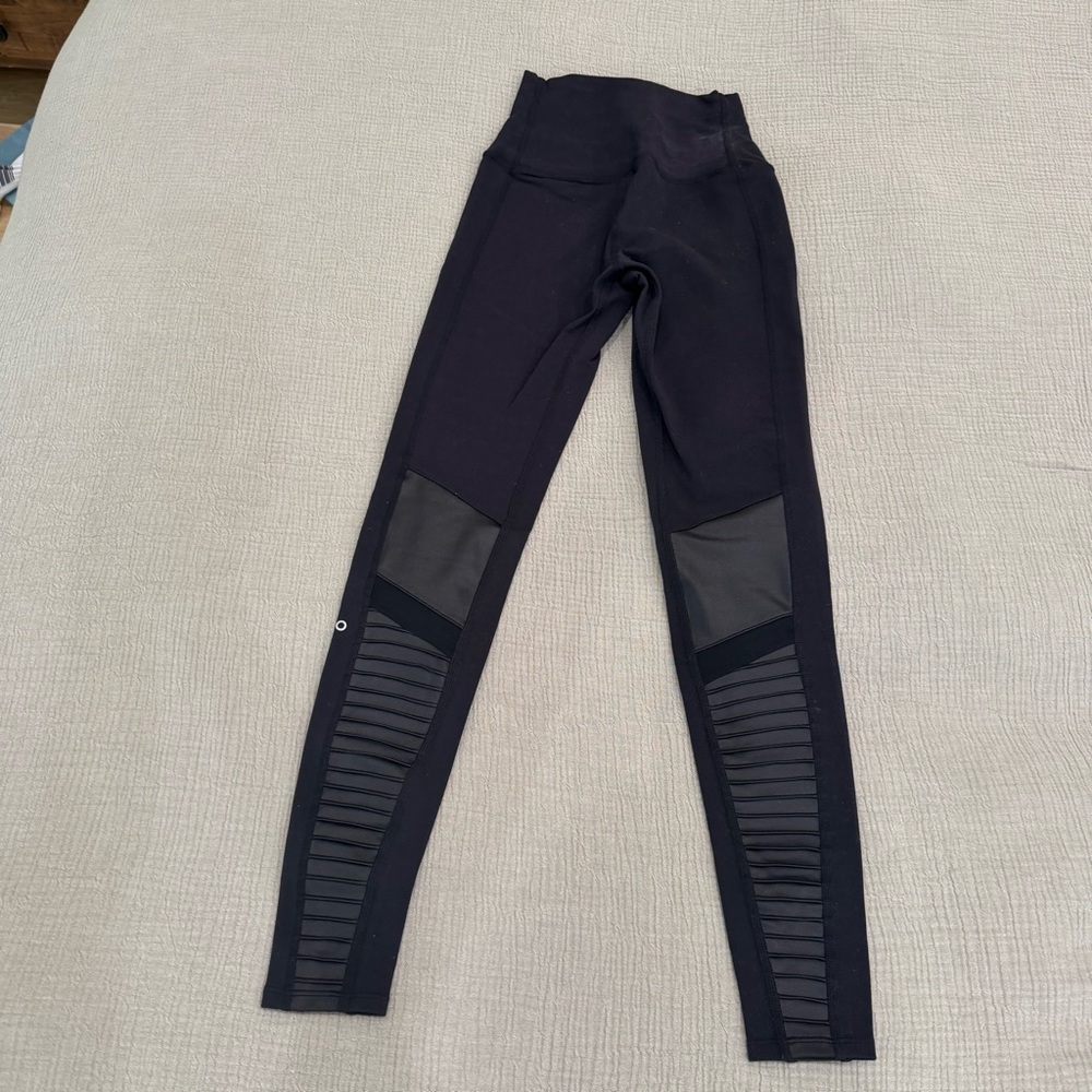 Alo Yoga High-Waist Moto Leggings black xs